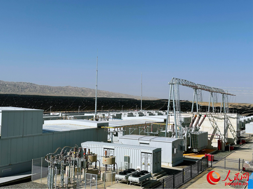 大唐玉章光伏汇集站。人民网记者 杨睿摄 大唐玉章光伏汇集站。人民网记者 杨睿摄