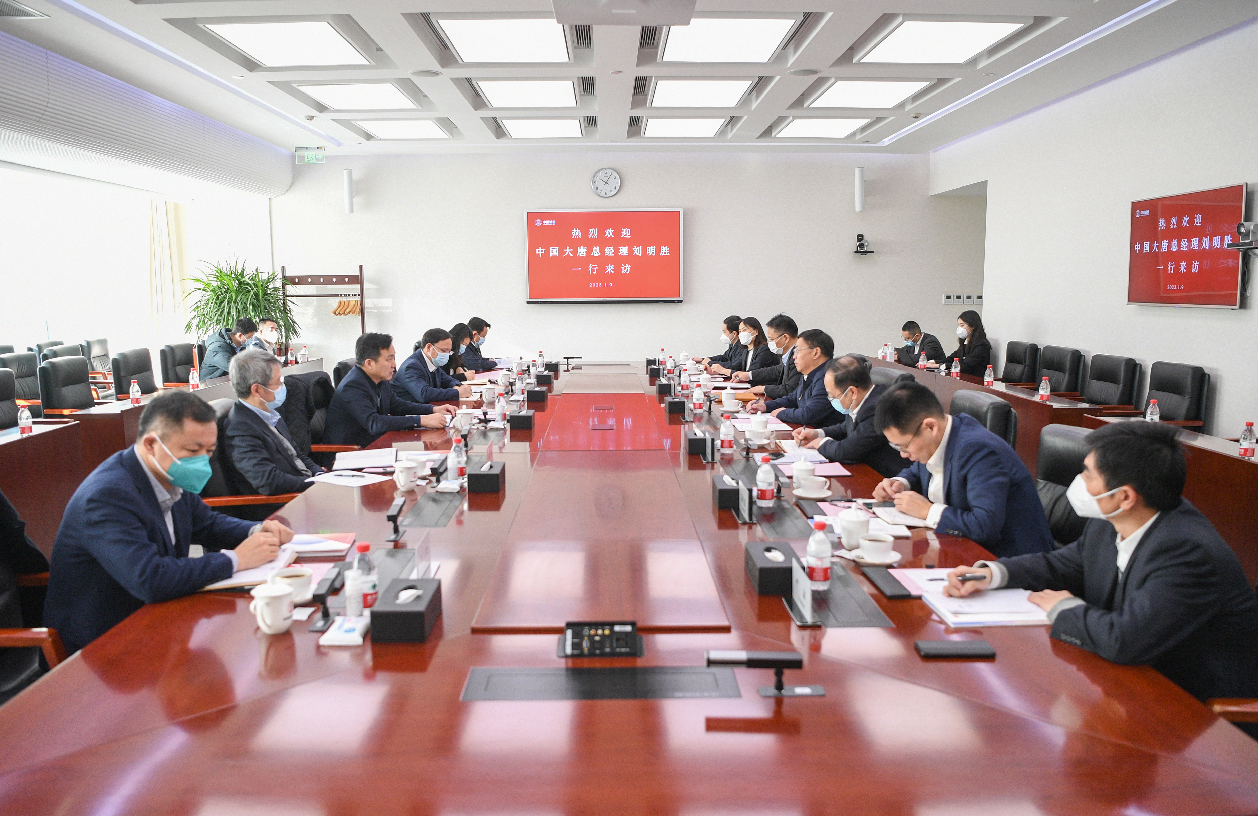 1673320824093071785.jpg bd809b57689970f236b24ea855290e5.jpg